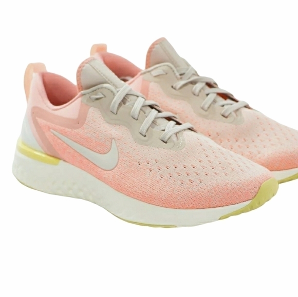 NIKE Odyssey‎ React Running Shoes Size 10 pink and White like new condition - Picture 4 of 11